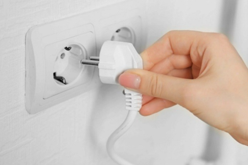 Bếp từ đơn tốn điện - h&igrave;nh 4