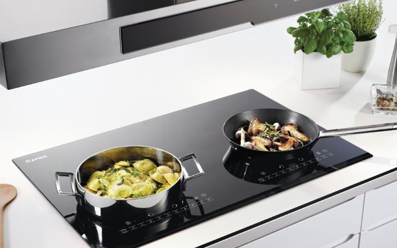 Bếp từ Rapido với thiết kế hiện đại, sang trọng