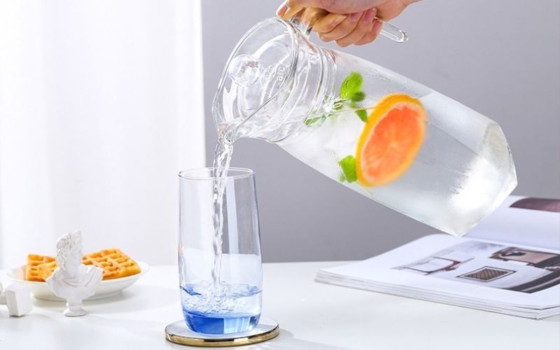 Có nên mua bình đựng nước Luminarc không