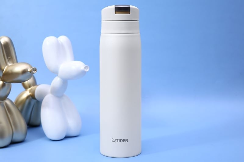 Bình nước giữ nhiệt cho học sinh (ảnh 4)