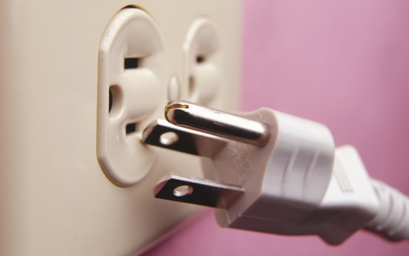 bình nóng lạnh Ariston rò điện (ảnh 5)