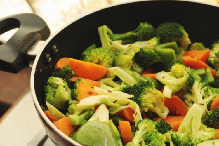 Bông cải xanh xào thập cẩm