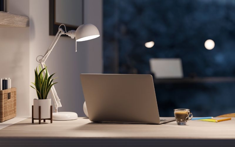 Chọn đèn có thân linh hoạt