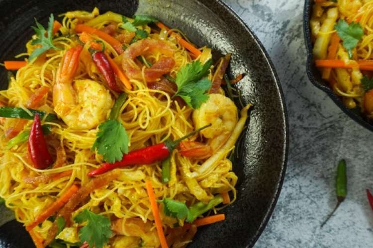 bún gạo xào kiểu Singapore ảnh 9