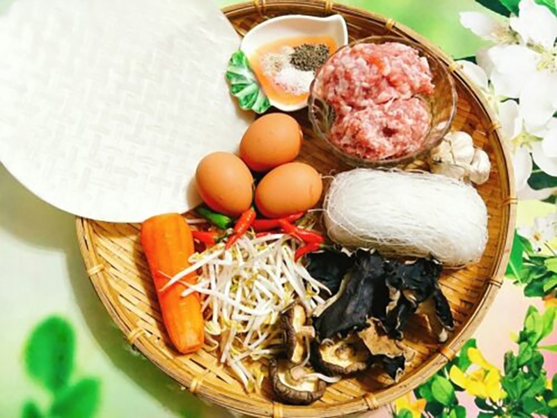 Khám phá cách làm bún nem cua bể (hình 1)