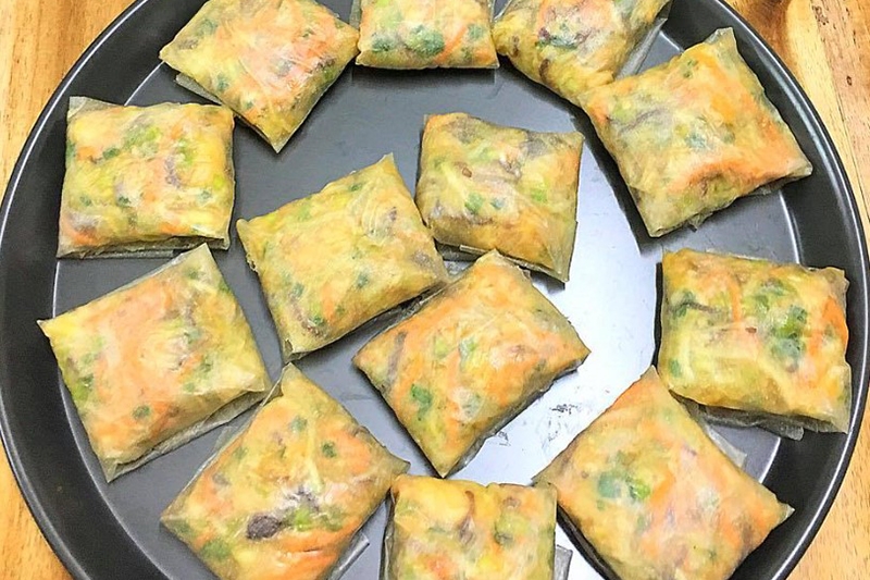 Khám phá cách làm bún nem cua bể (hình 8)
