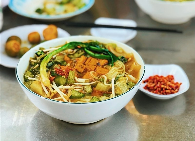 gioi thieu bun xiem lo