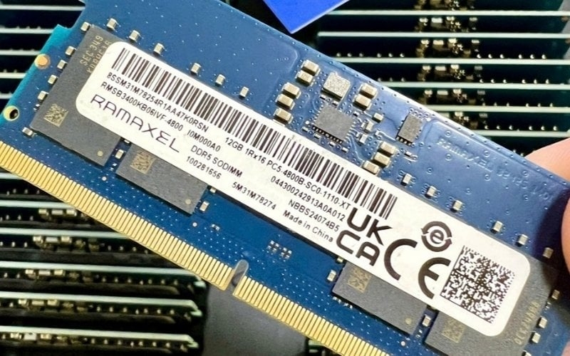 DDR5 là thế hệ RAM mới nhất với tốc độ Bus và băng thông cao hơn nhiều so với DDR4