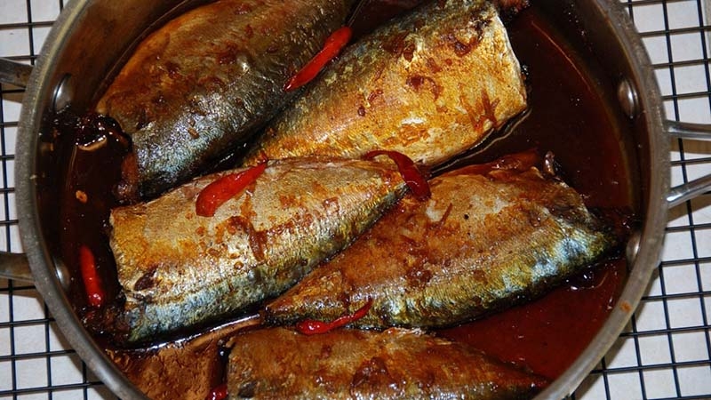 cá bạc má kho tiêu 2