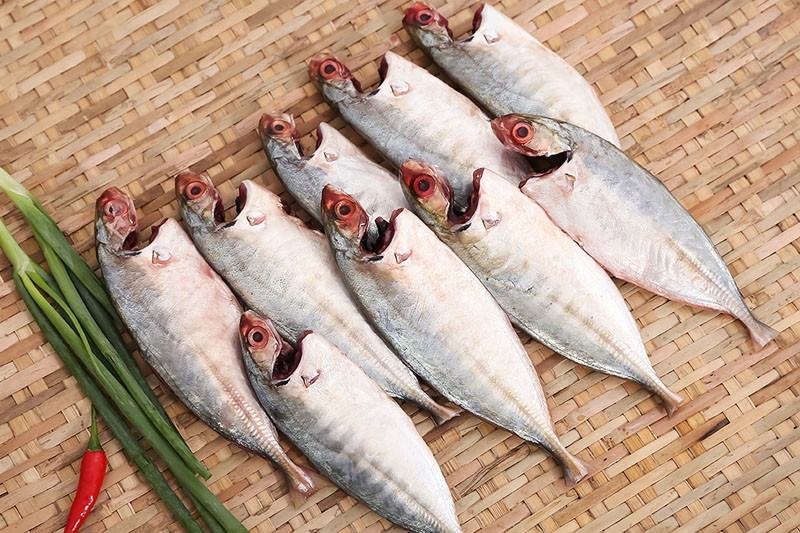 Cá bạc má nướng1