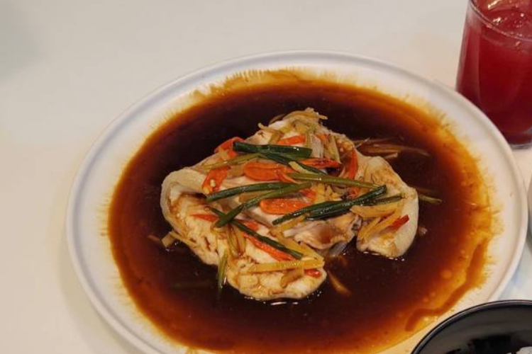 Cá basa hấp xì dầu hình 5