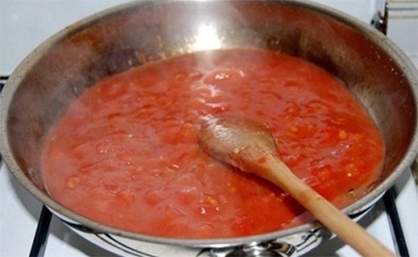 cá basa kho cà chua (ảnh 5)