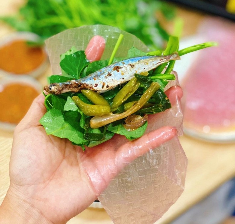 cá cam hấp cuốn bánh tráng 5