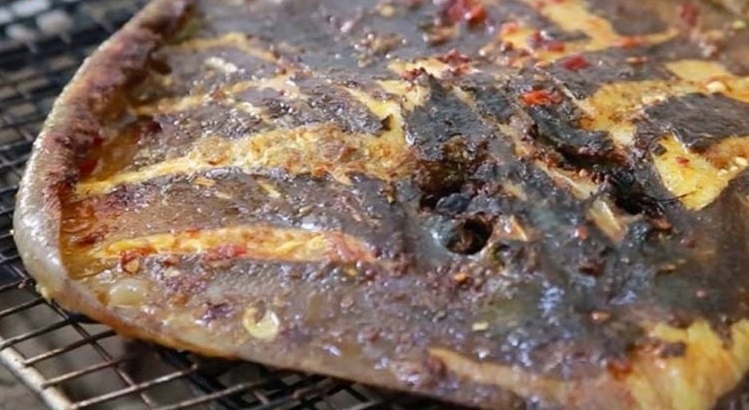 cá đuối nướng nghệ 9