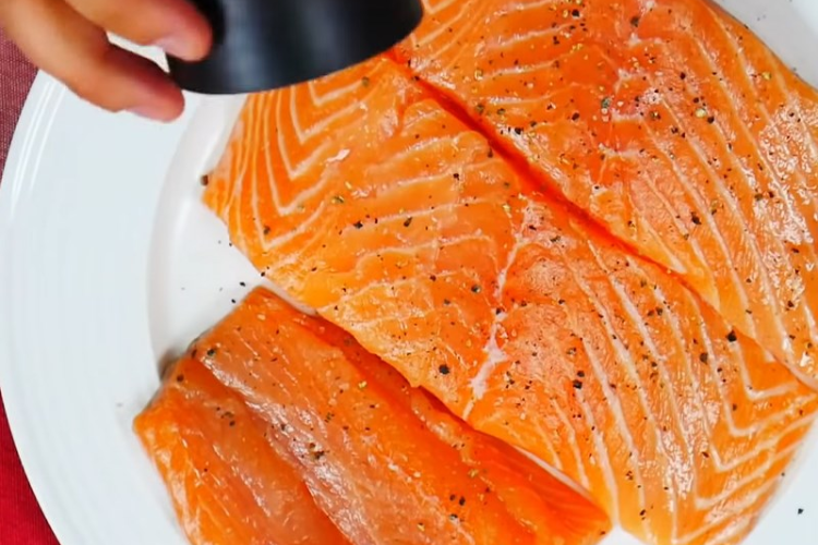cá hồi nướng tỏi mật ong 3