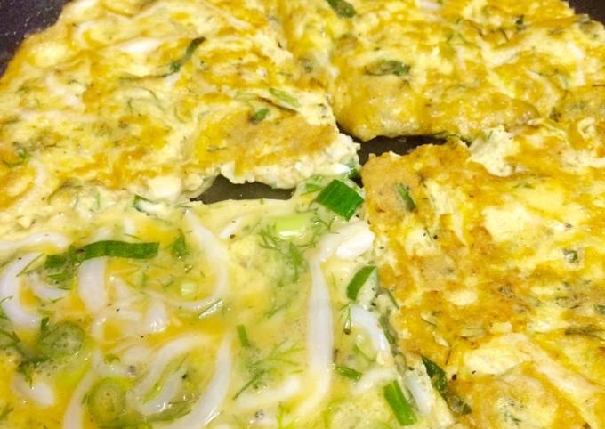 Cá ngần rán trứng 5