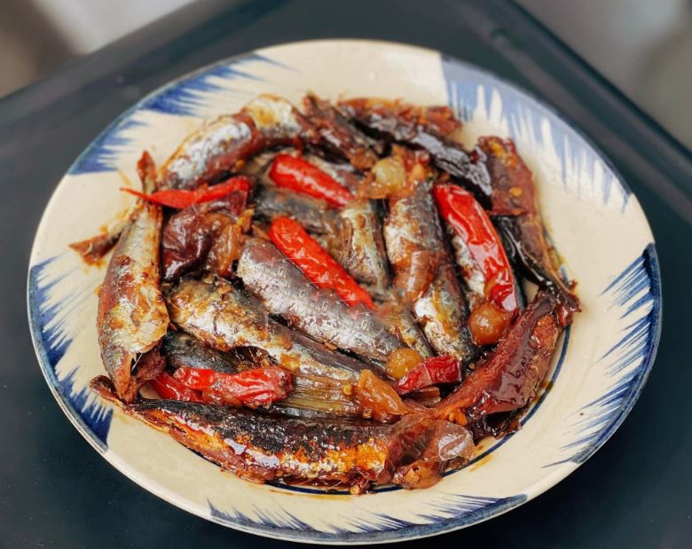 Cá nục kho nước dừa 1