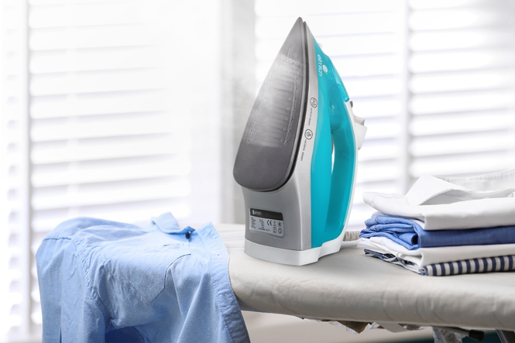 các chức năng của bàn ủi hơi nước 2