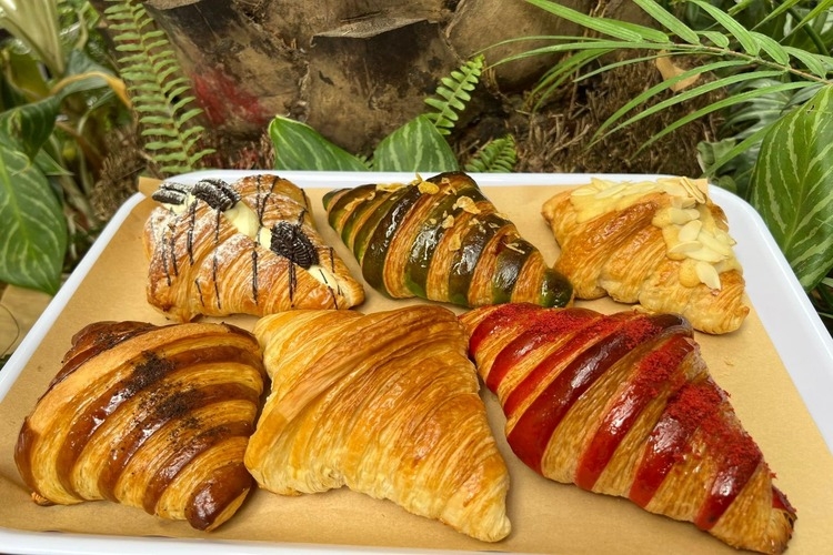 Thế giới muôn màu của các loại bánh croissant: Từ cổ điển đến sáng tạo hiện đại