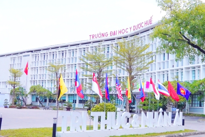các trường đại học ở huế 3