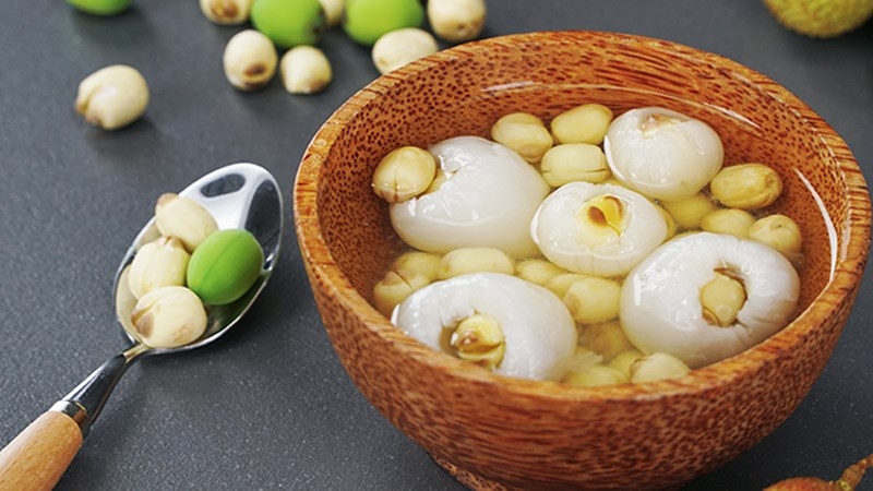cách ăn hạt sen tươi 3