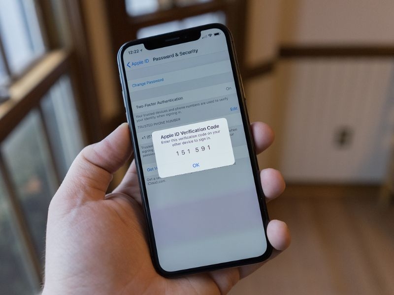 Bảo mật 2 lớp cho tài khoản Apple ID là gì
