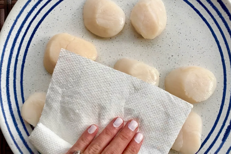 cách chế biến cồi sò điệp đông lạnh hình 3
