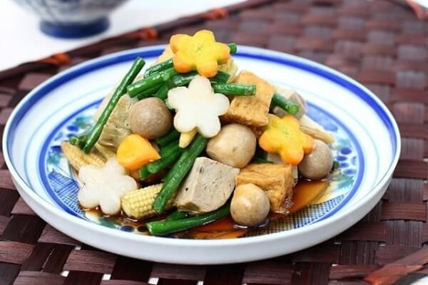 nam rom xao chay