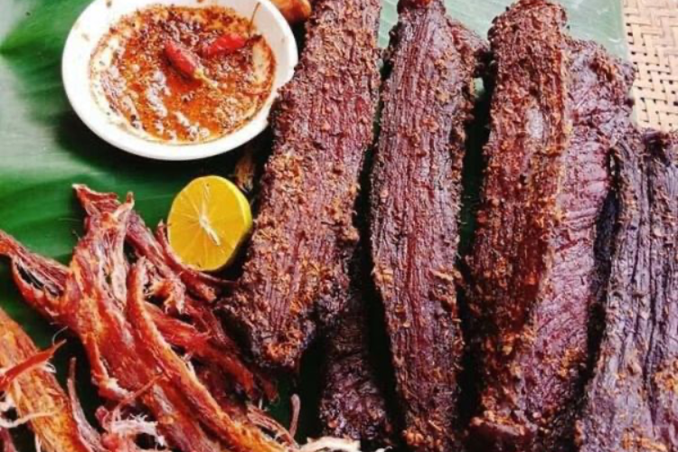 cách chế biến thịt hun khói tây bắc 5