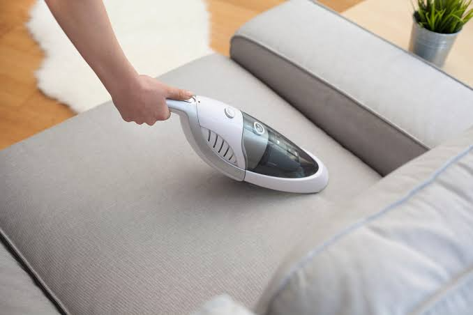 cach-chon-may-hut-bui-cho-sofa-2.png