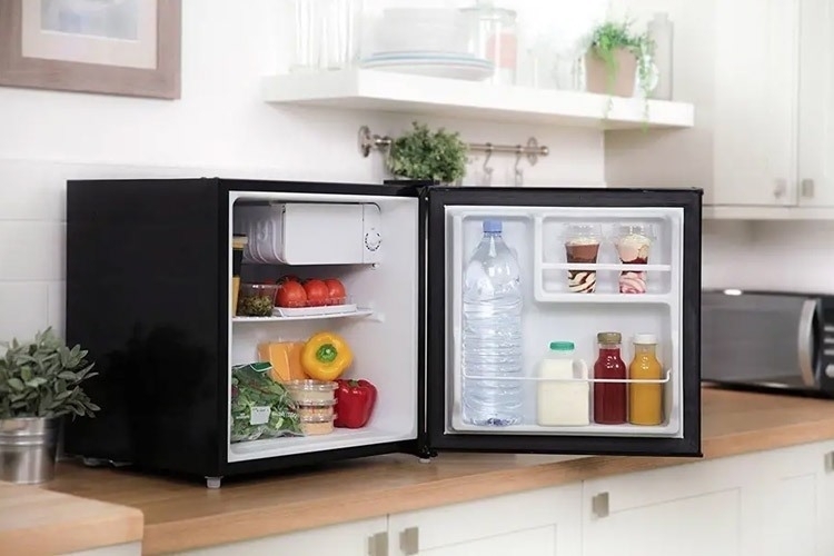 c&aacute;ch chọn tủ lạnh mini gi&aacute; rẻ h&igrave;nh 2