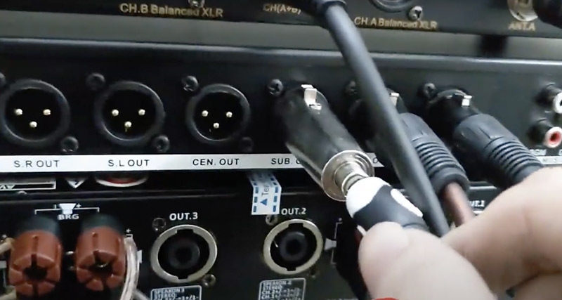 Cách đấu loa Sub điện vào Ampli - Hình 8