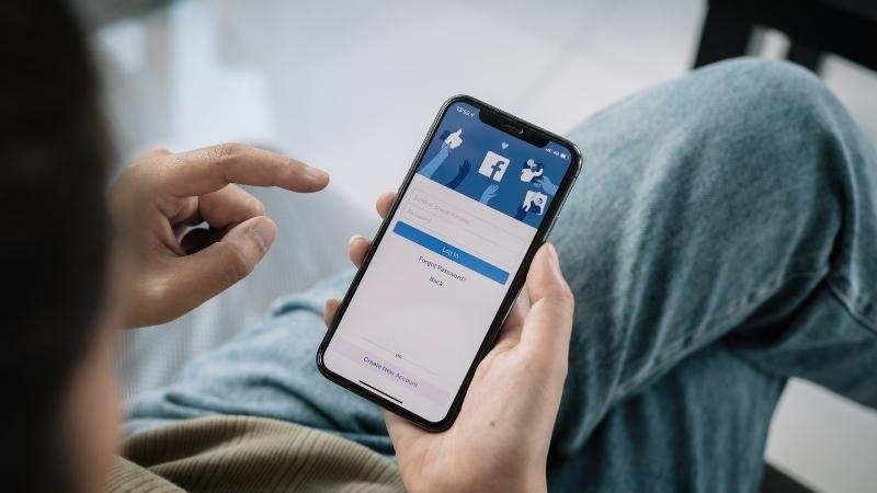 Cách đổi tên Facebook trên iPhone ảnh 4