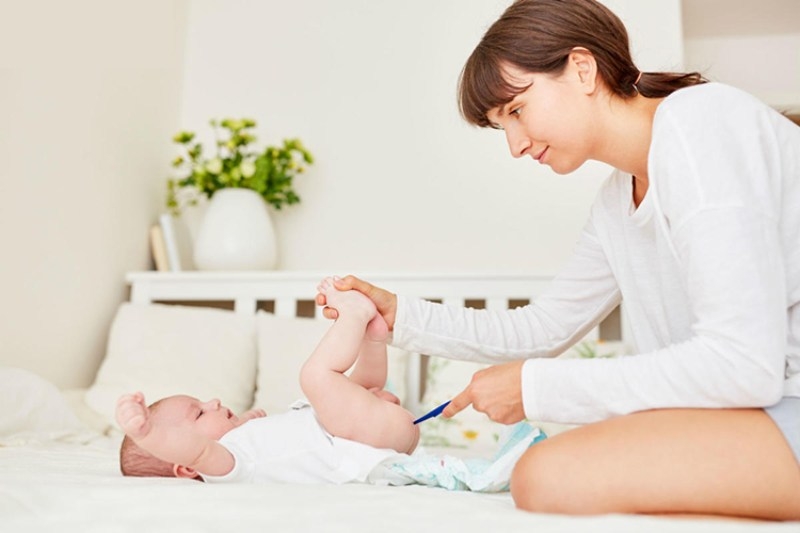 cách dùng nhiệt kế 2