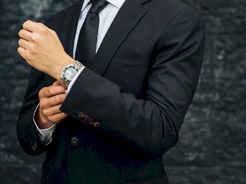 cách gấp áo vest 1
