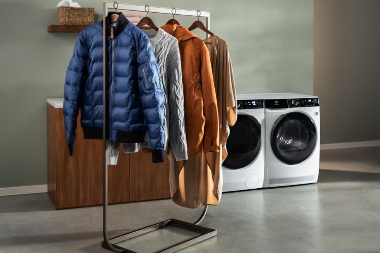 Cách giặt các loại áo khoác, áo phao, áo da đúng chuẩn tại nhà, không cần mang đi tiệm