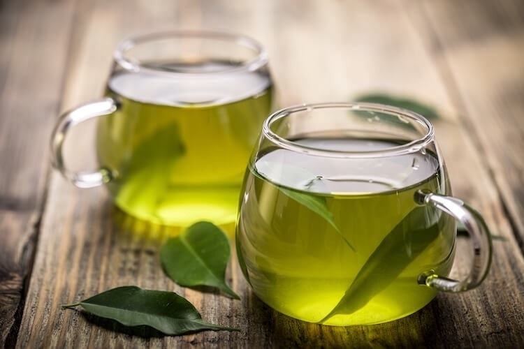 cách hãm chè xanh không bị đỏ 9