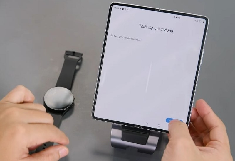 cách kết nối esIM trên Samsung Watch 3 hình 7