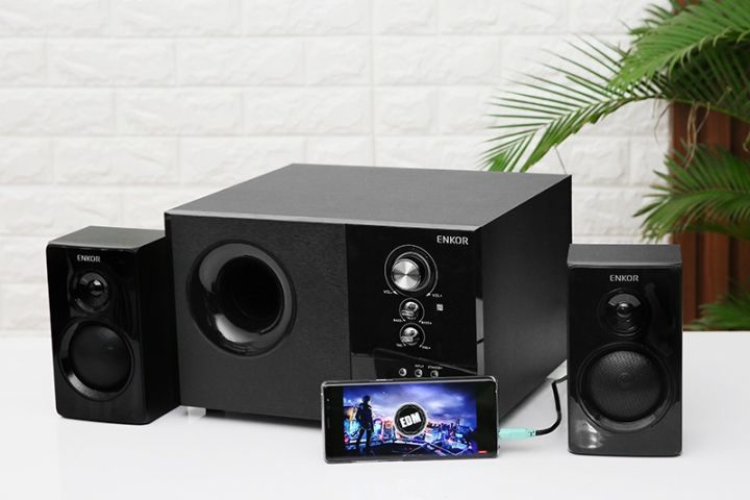 cách kết nối loa enkor với điện thoại 5