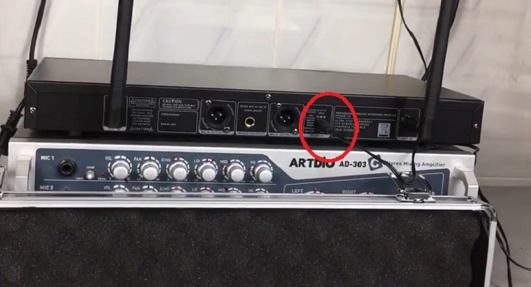Cách kết nối micro không dây với amply (Hình 3)