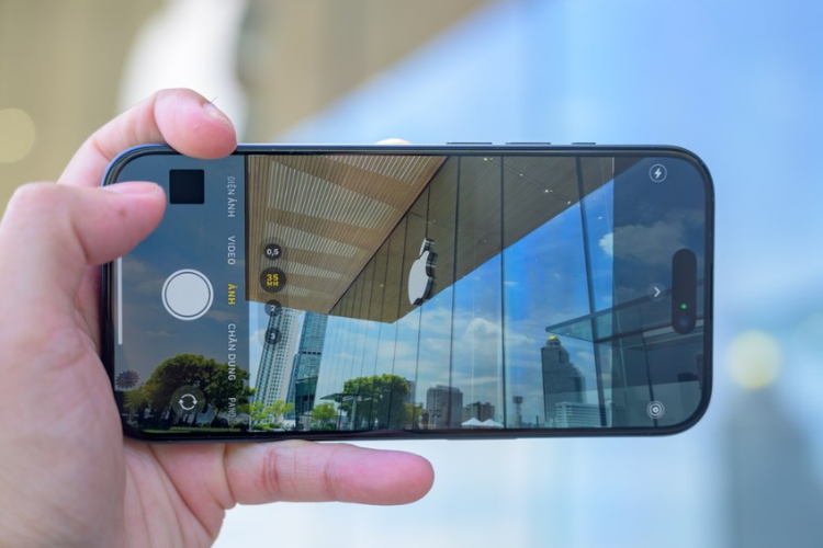 Cách kích hoạt và chụp ảnh 48MP trên iPhone 15 hình 3