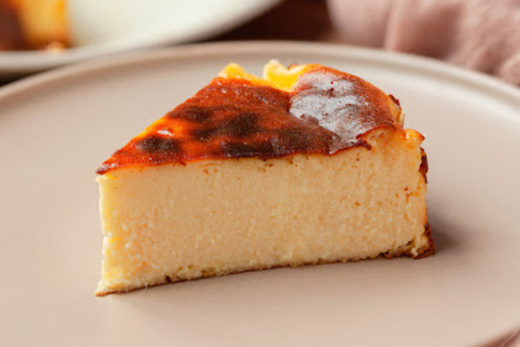 Học ngay 2 cách làm bánh cheesecake cam nướng thơm ngon, béo ngậy cho buổi tiệc nhẹ