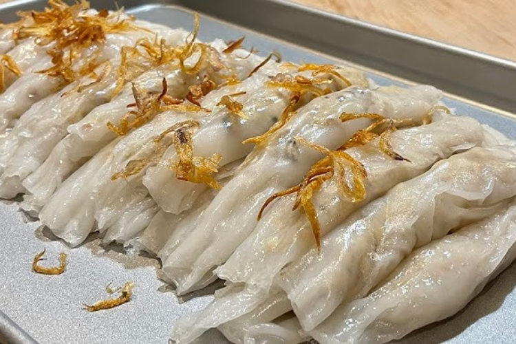 Cách làm bánh cuốn chay bằng chảo chống dính hình 6