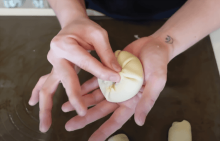 cach-lam-banh-pia-chay-8.png