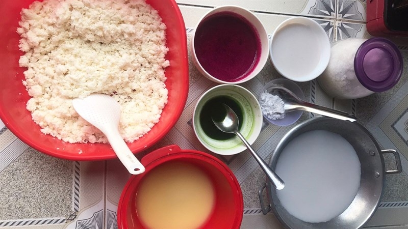 cách làm bánh sắn gói lá chuối hấp 2