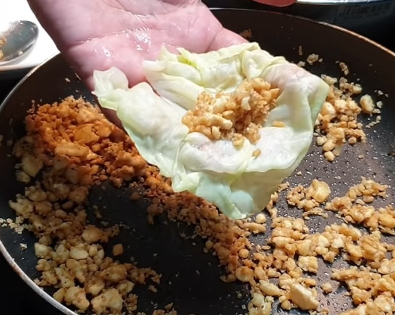 cách làm bắp cải kho tiêu (hình 6)