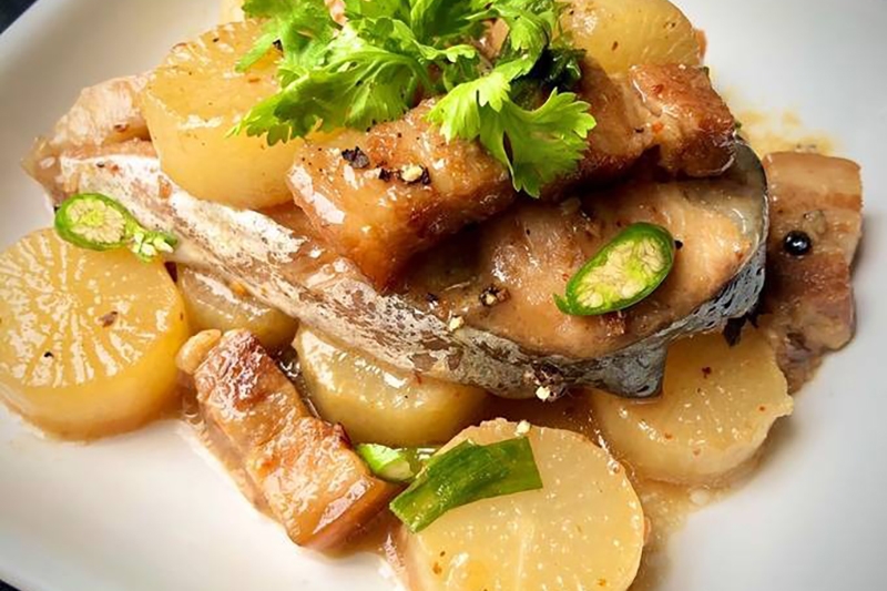 cách làm cá kho củ cải trắng đậm đà (hình 2)