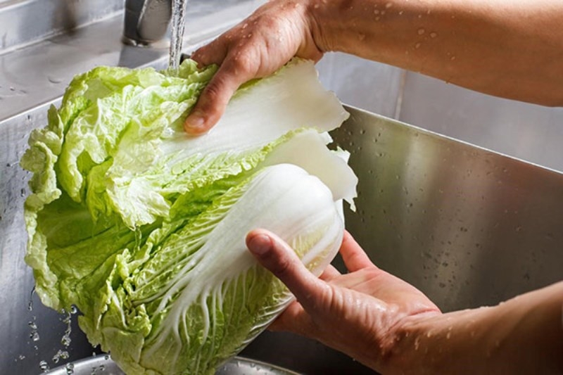 cách làm cải thảo muối 2