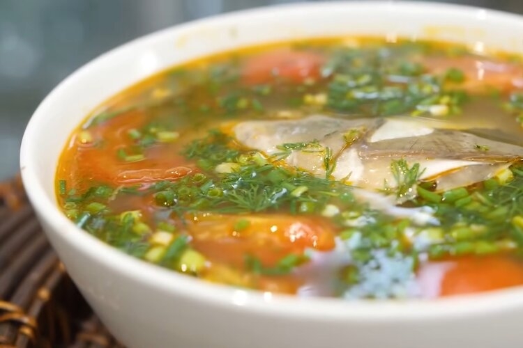 Cách làm canh cá nấu quả dọc kiểu Bắc chua chua, thanh mát đổi vị cho cả nhà