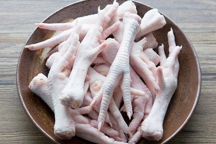 cách làm chân gà xào sả ớt 1